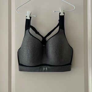 NWOT Under Armour athletic fitted support sports bra padded underwire size 38D